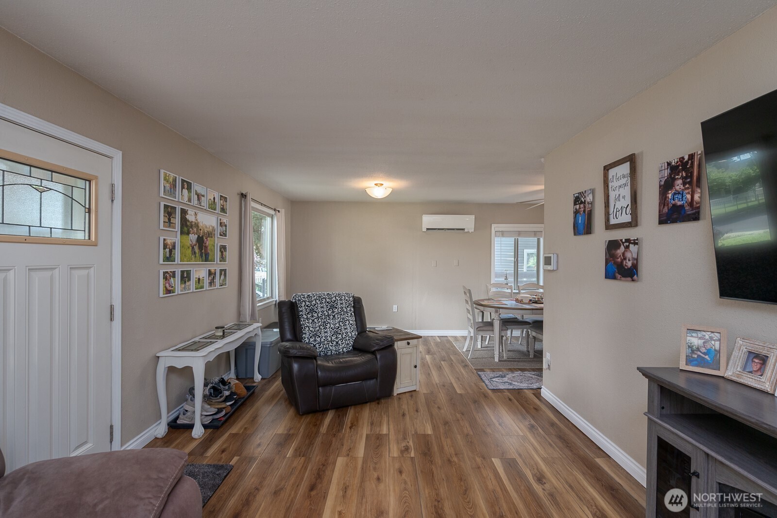 119 Sw F St Property Photo 8