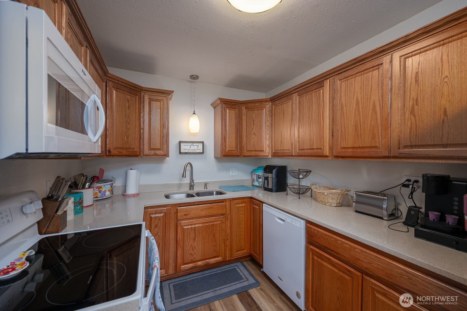 119 Sw F St Property Photo 11