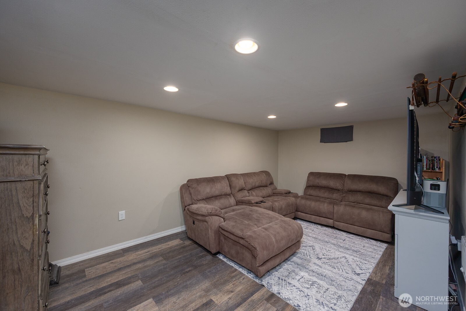 119 Sw F St Property Photo 21