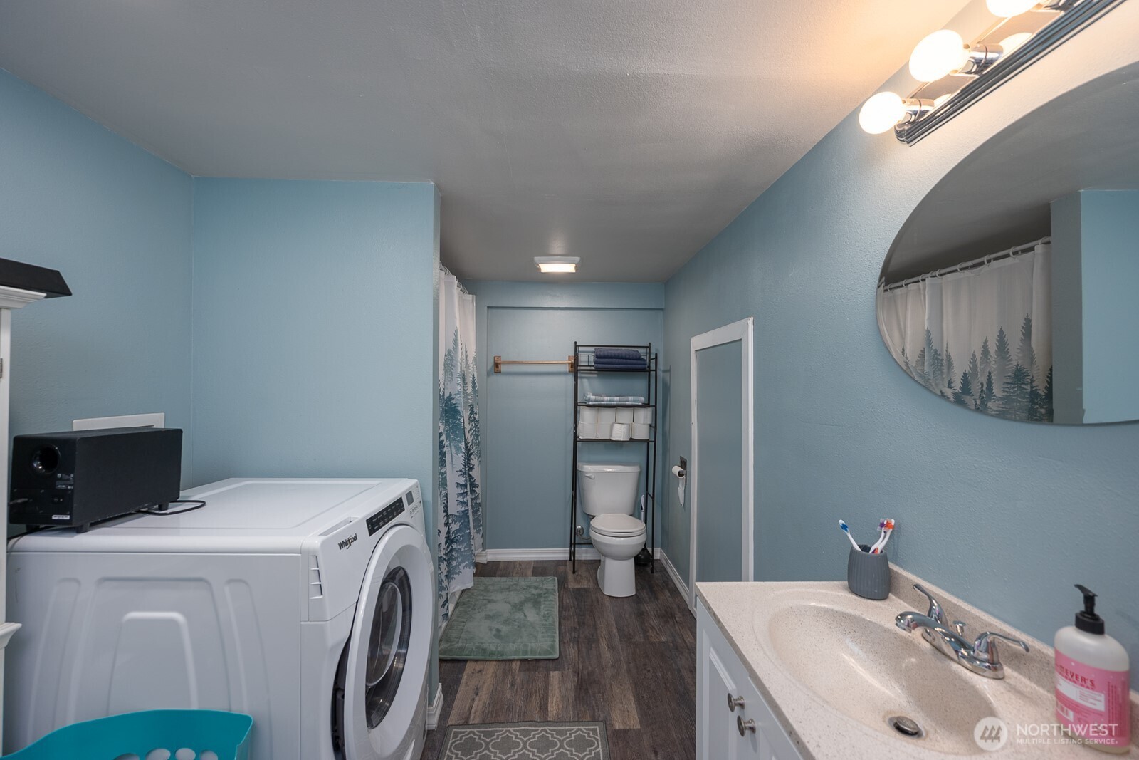 119 Sw F St Property Photo 25