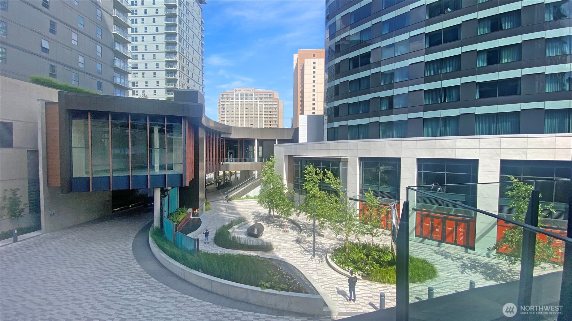 889 Avenue Square 209 Property Photo 17