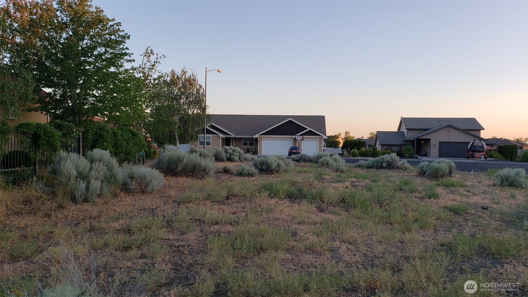 805 S Camas Place Property Photo 7