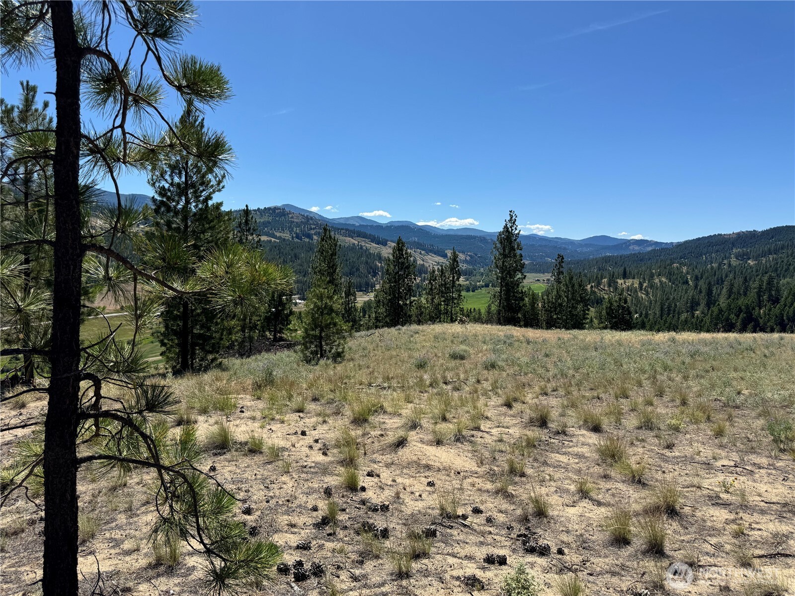 2 B Lundimo Meadows Road Property Photo 11