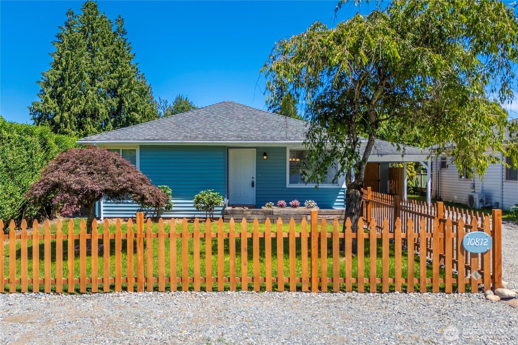 10812 2nd Avenue Property Photo 1