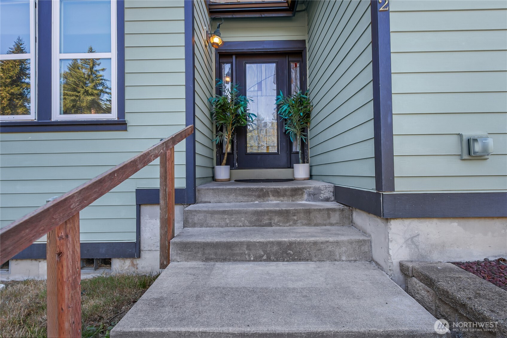 11032 Dean Court Property Photo 3