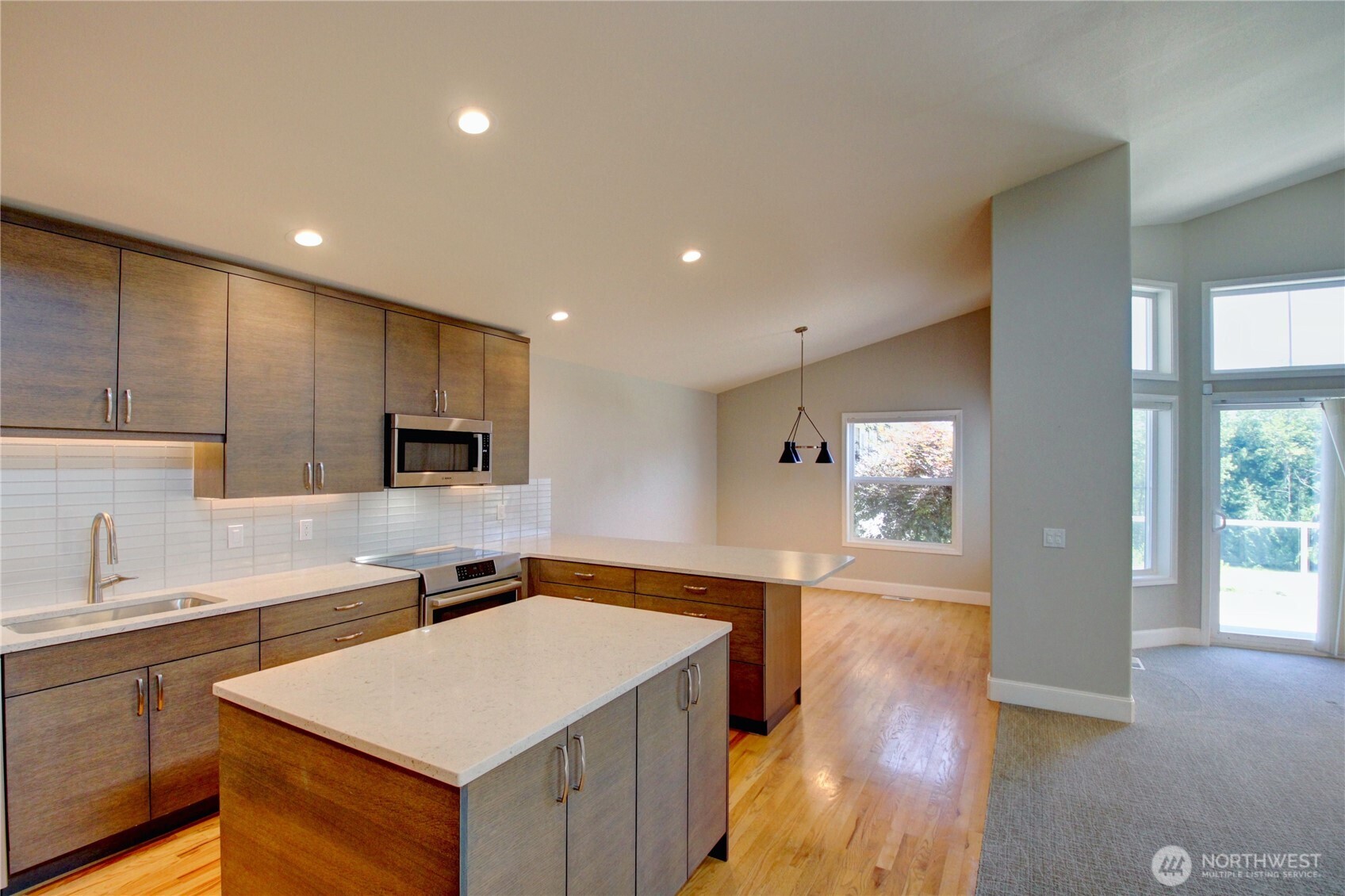1408 Alpine View Place Property Photo 9