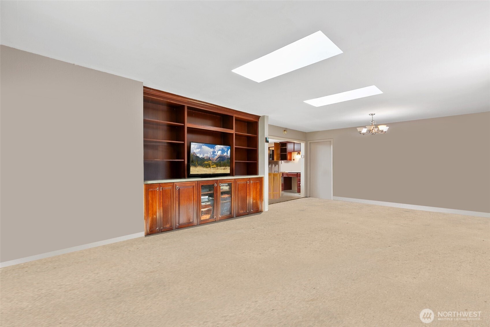 7525 28th Avenue Property Photo 11