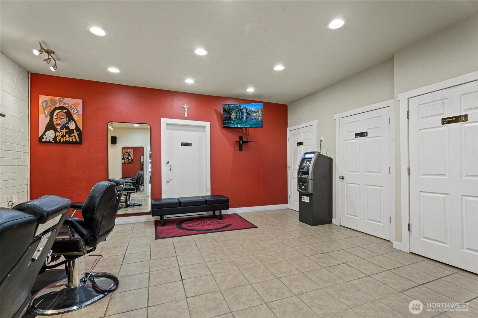 8038 Pacific Avenue Property Photo 11