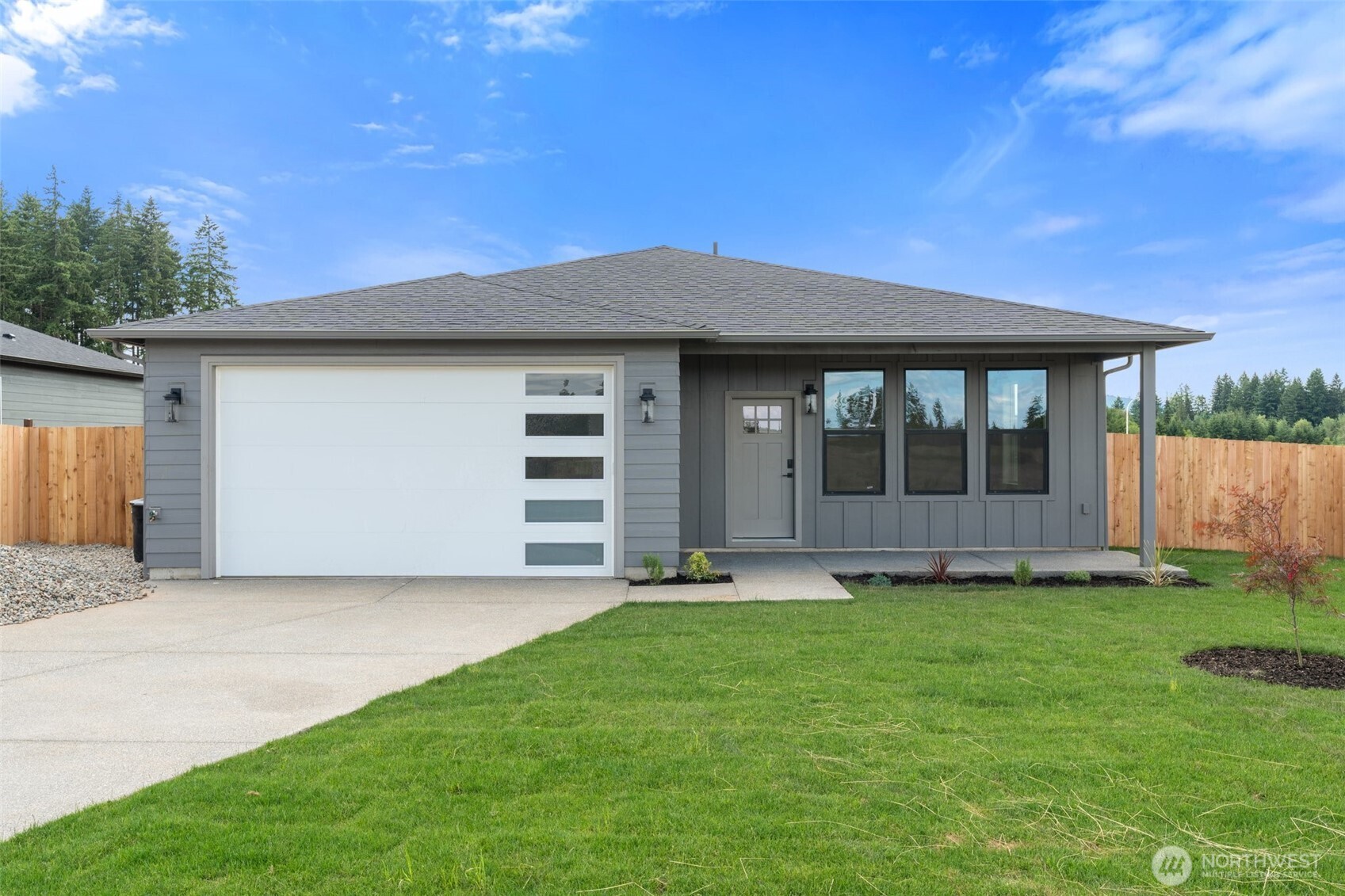 253 Kakela Road Property Photo 1