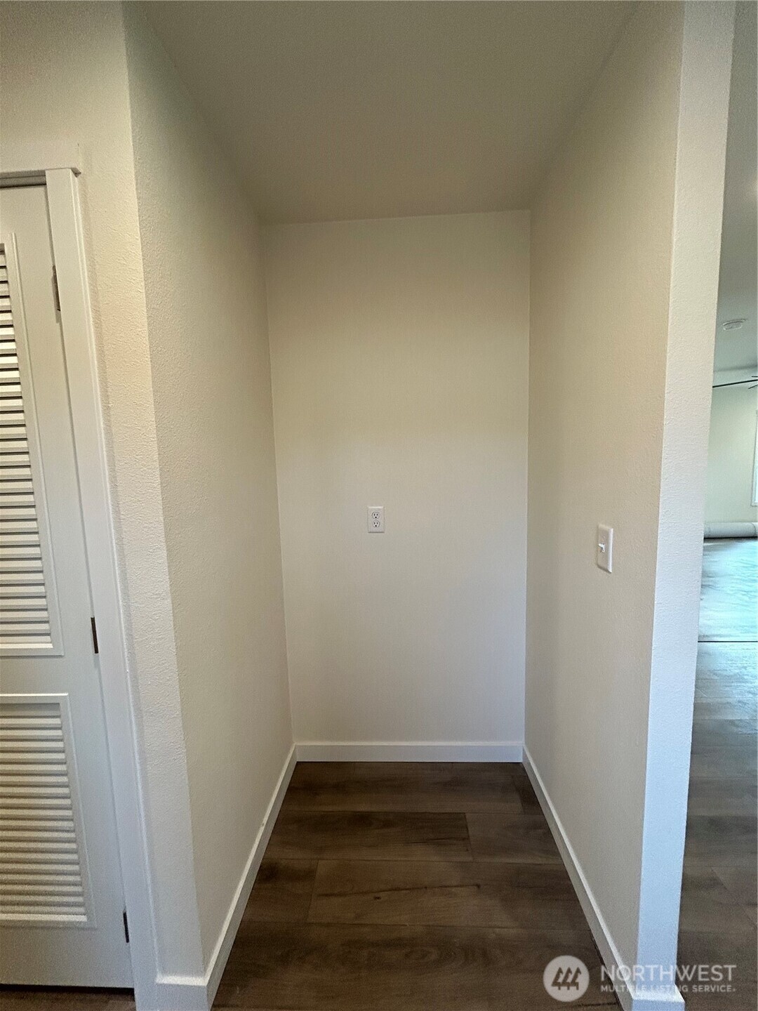303 N Wynoochee Drive Property Photo 21