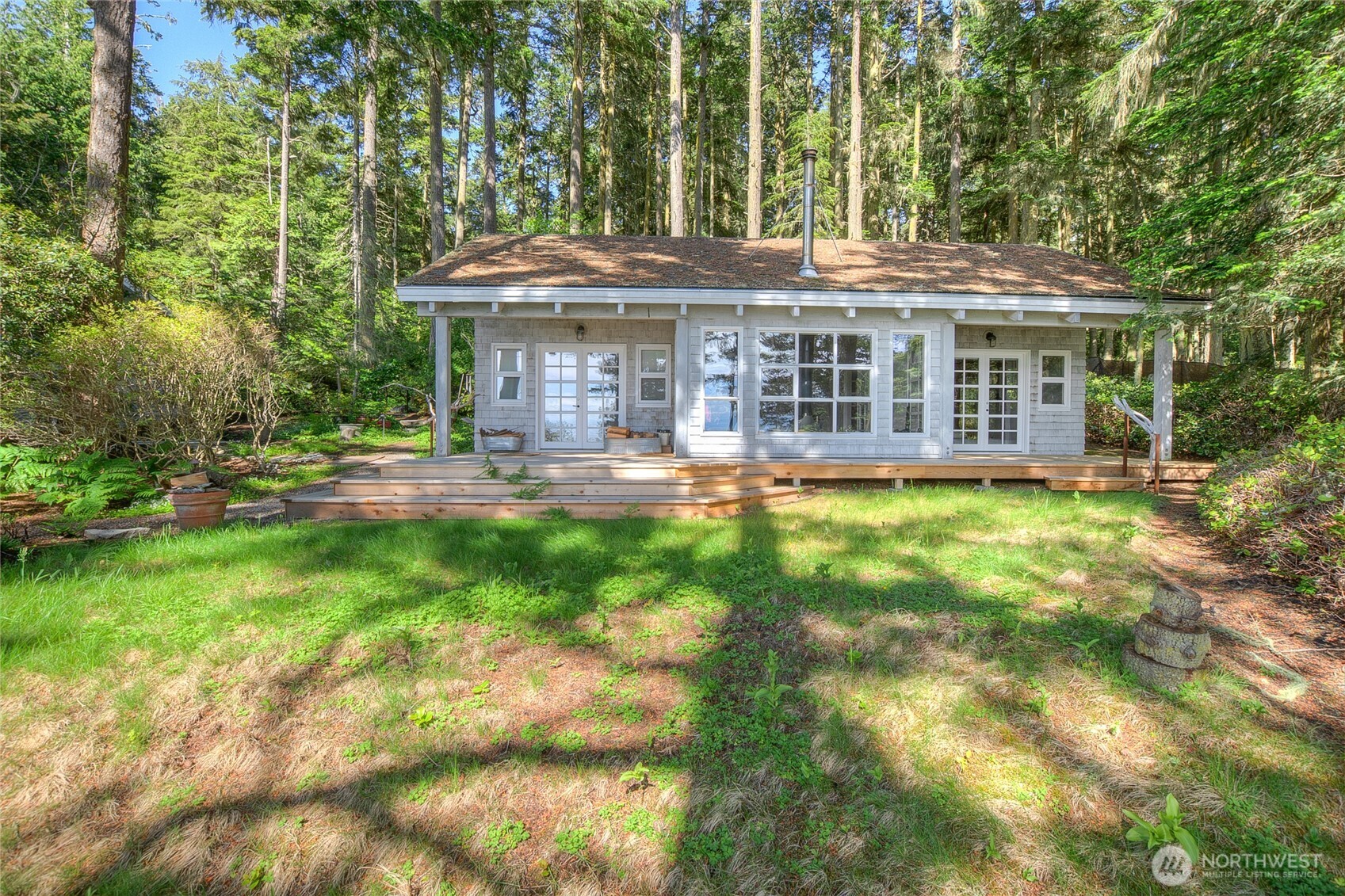 2401227 Property Photo 23