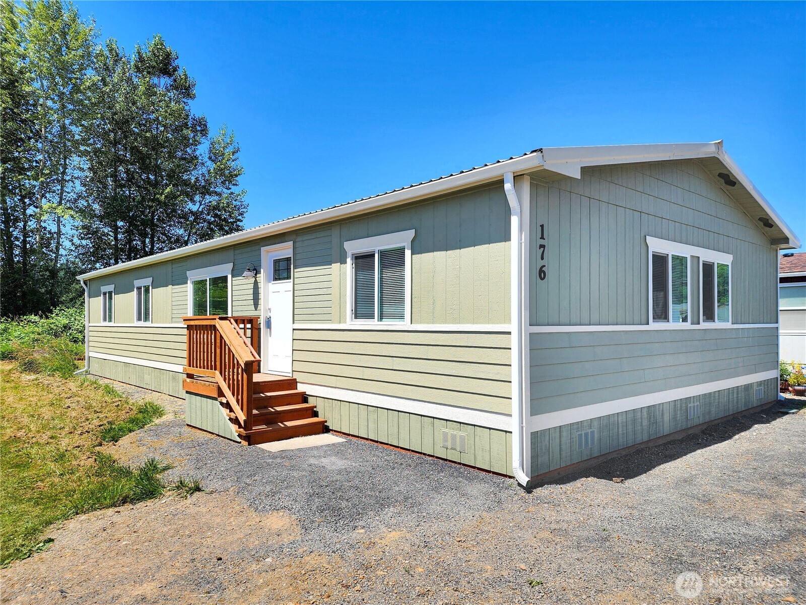 176 Nix Lane Property Photo 1