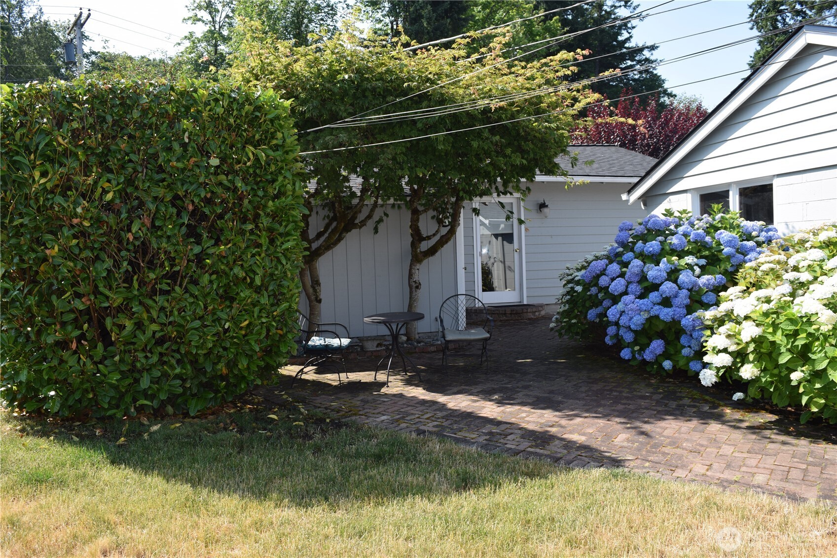 3538 Beach Drive Property Photo 16