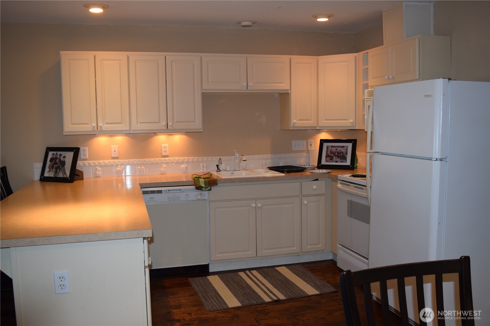 3538 Beach Drive Property Photo 29