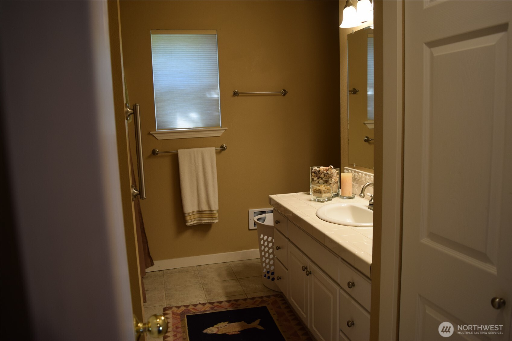 3538 Beach Drive Property Photo 32