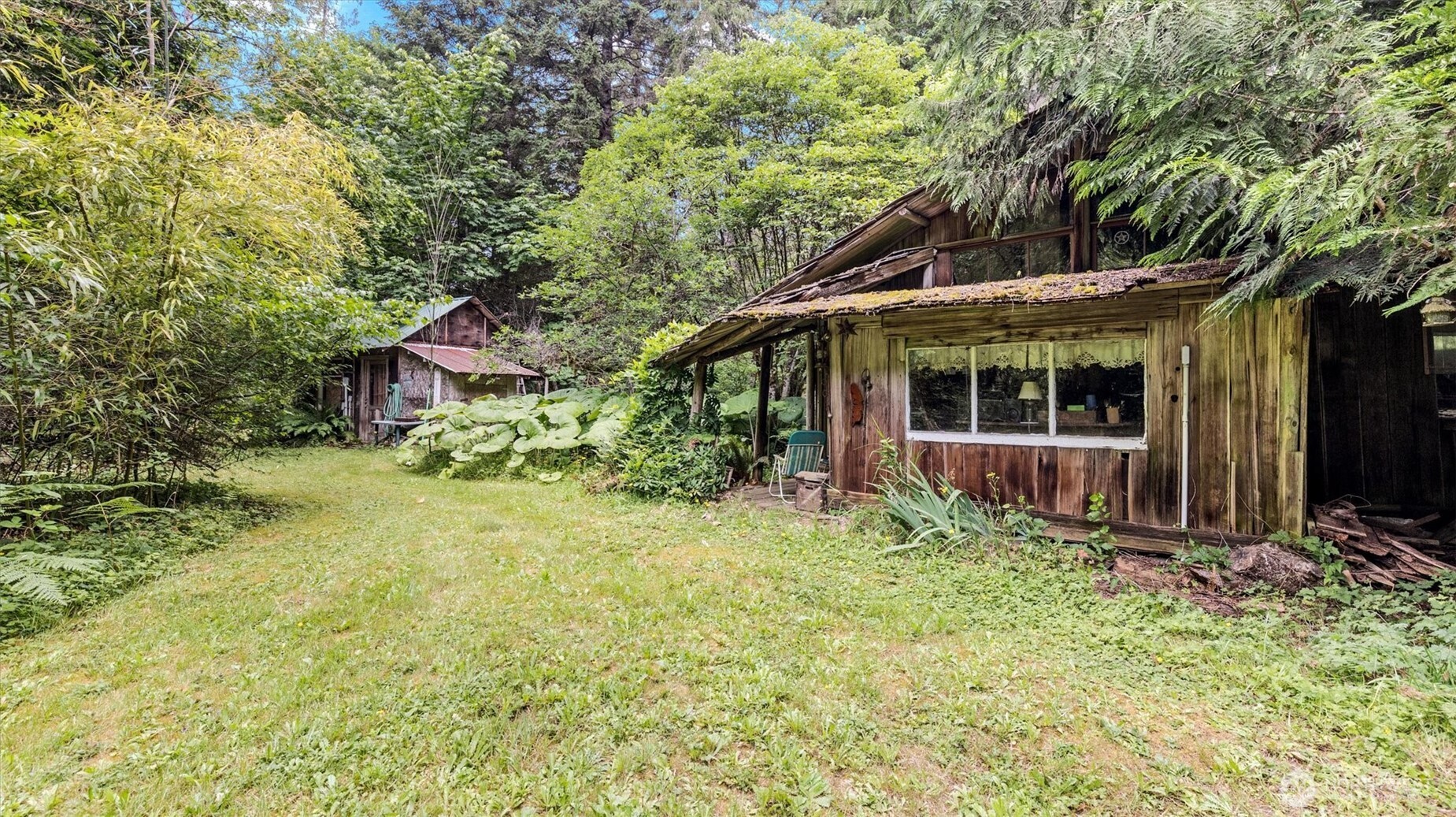 7595 Pressentin Court Property Photo 30