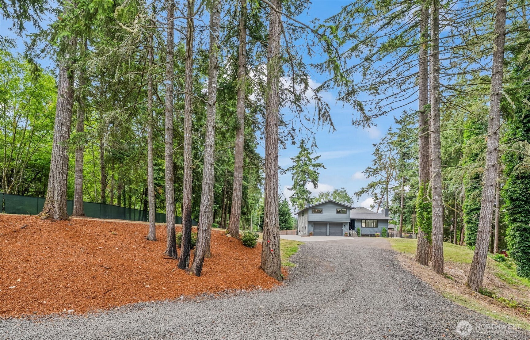 7219 96th Street Property Photo 1