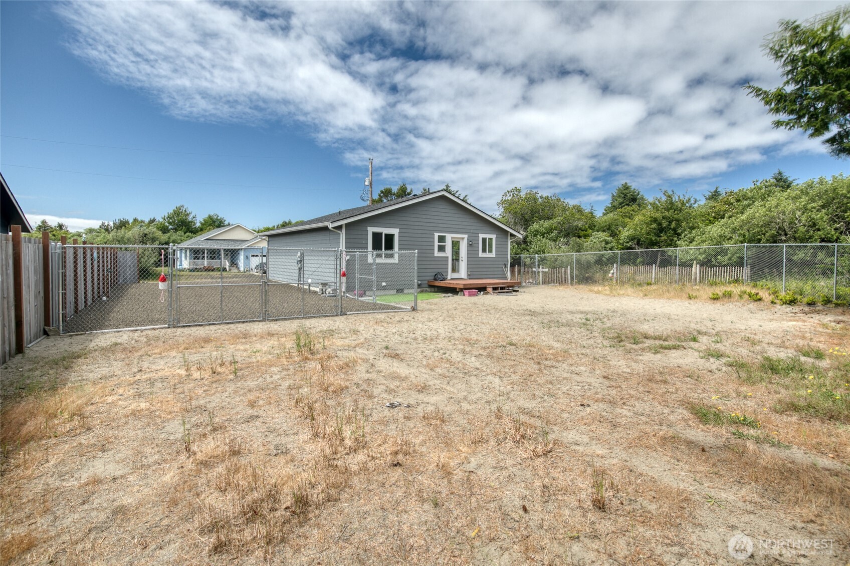 280 Captains Court Property Photo 31