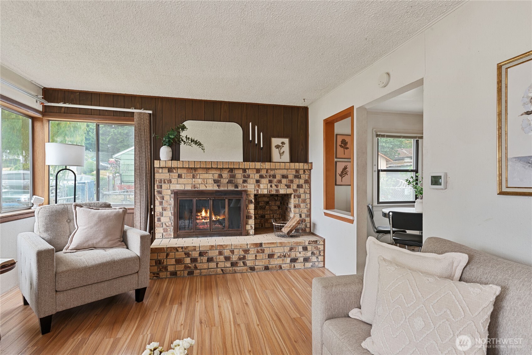 10045 1st Avenue Property Photo 4