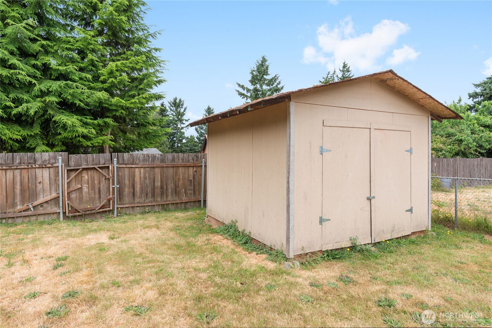 10045 1st Avenue Property Photo 25