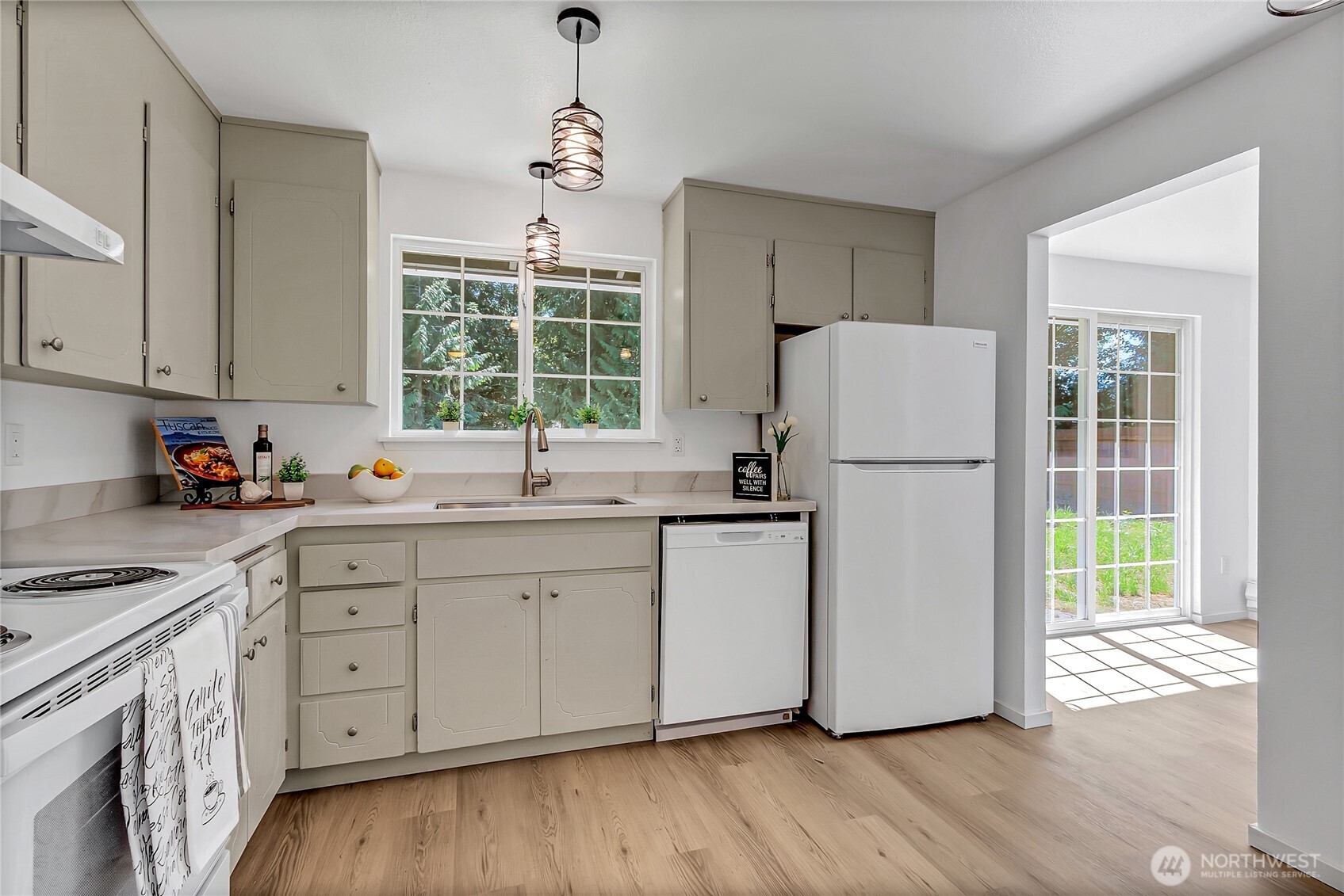 21012 123rd Street Ct Property Photo 6