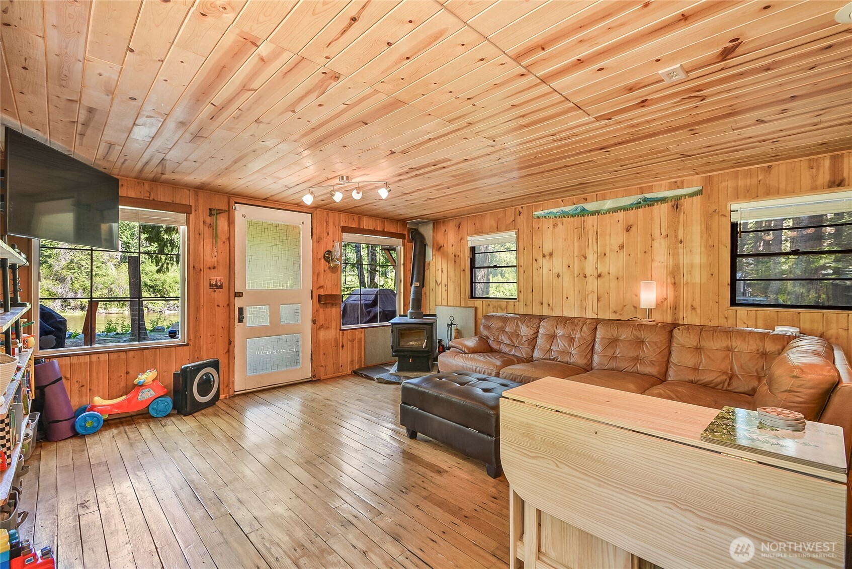 13990 Brae Burn Road Property Photo 4