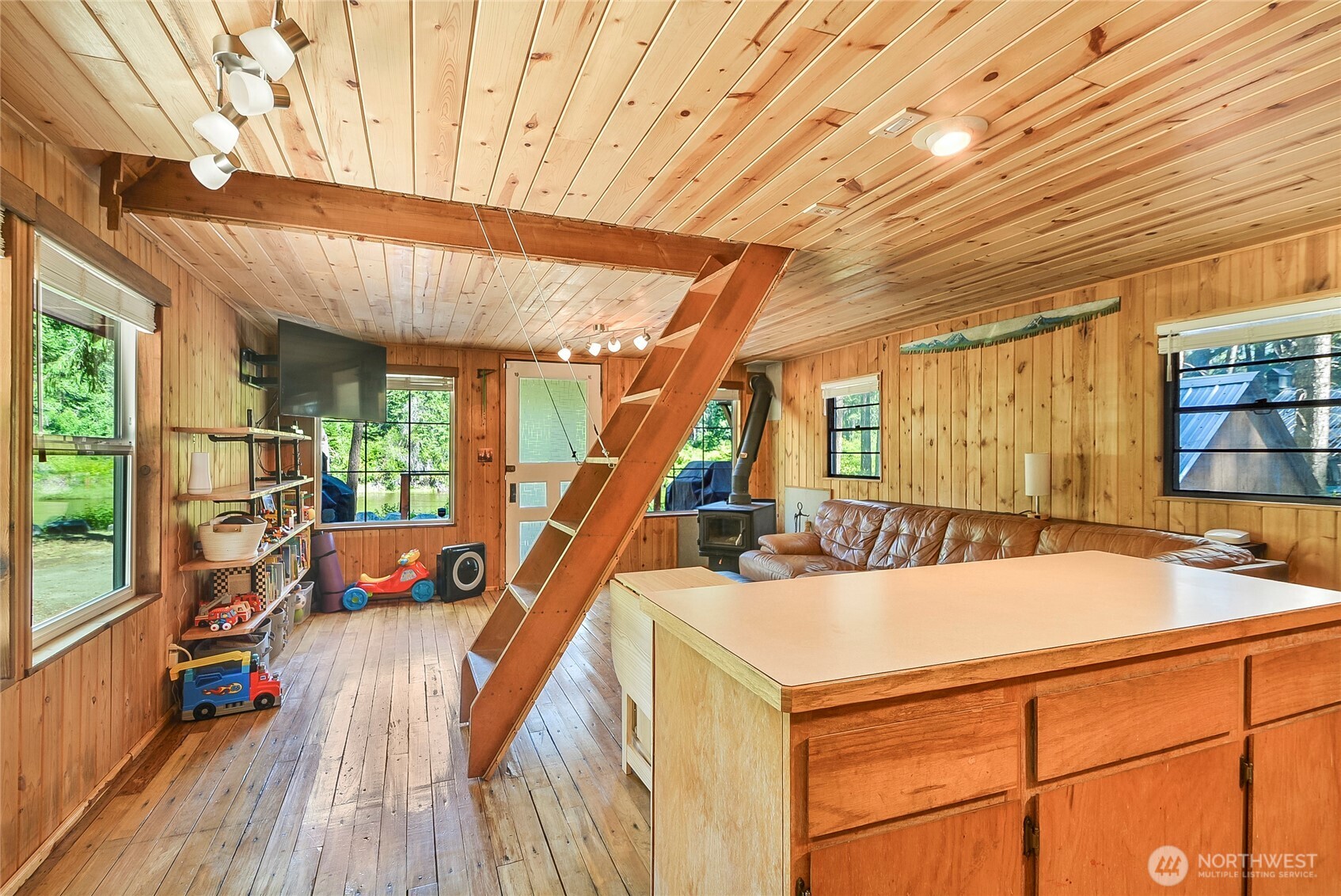 13990 Brae Burn Road Property Photo 7