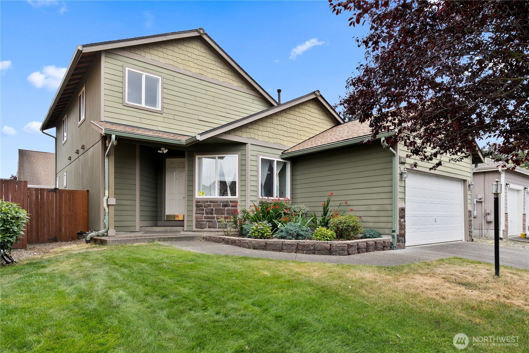 17915 25th Avenue Property Photo 1