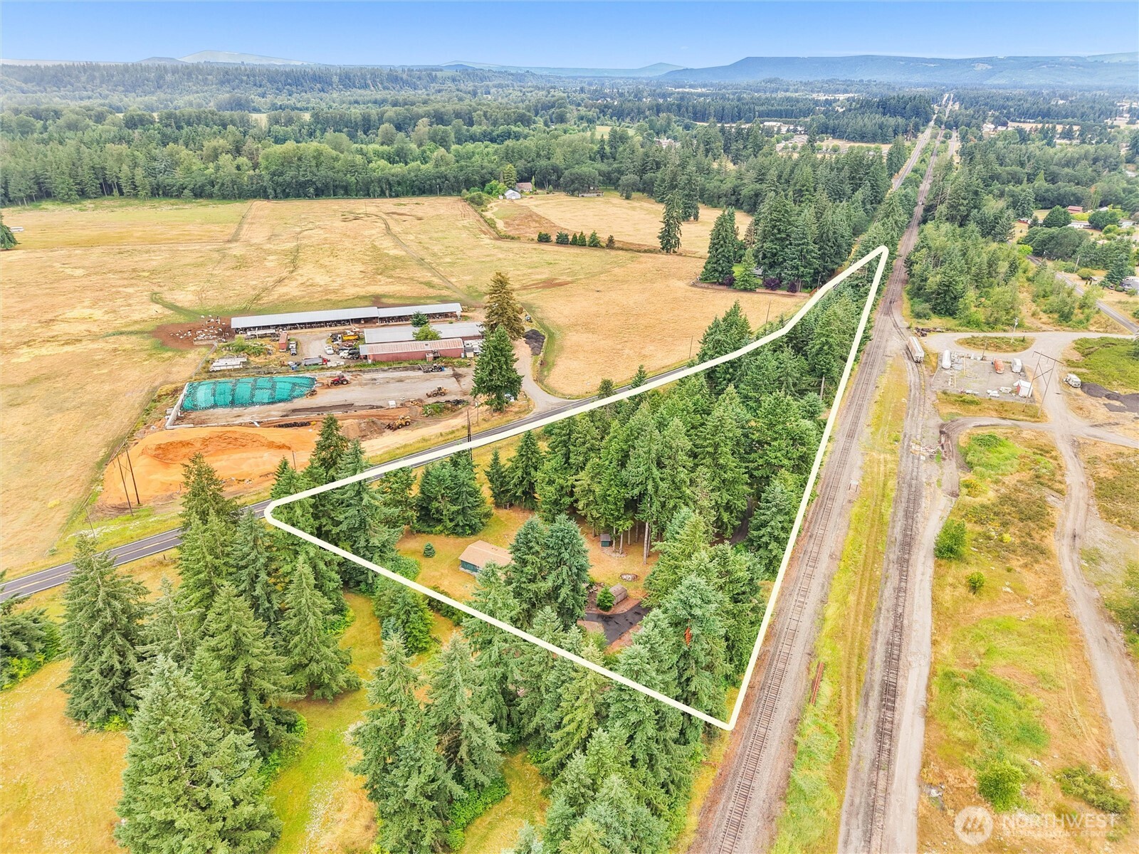20710 Old Hwy 9 Sw Property Photo 3