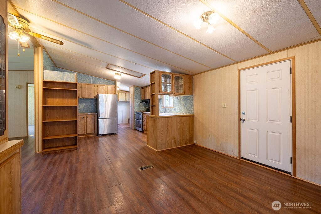 50788 Hwy 112 Property Photo 5