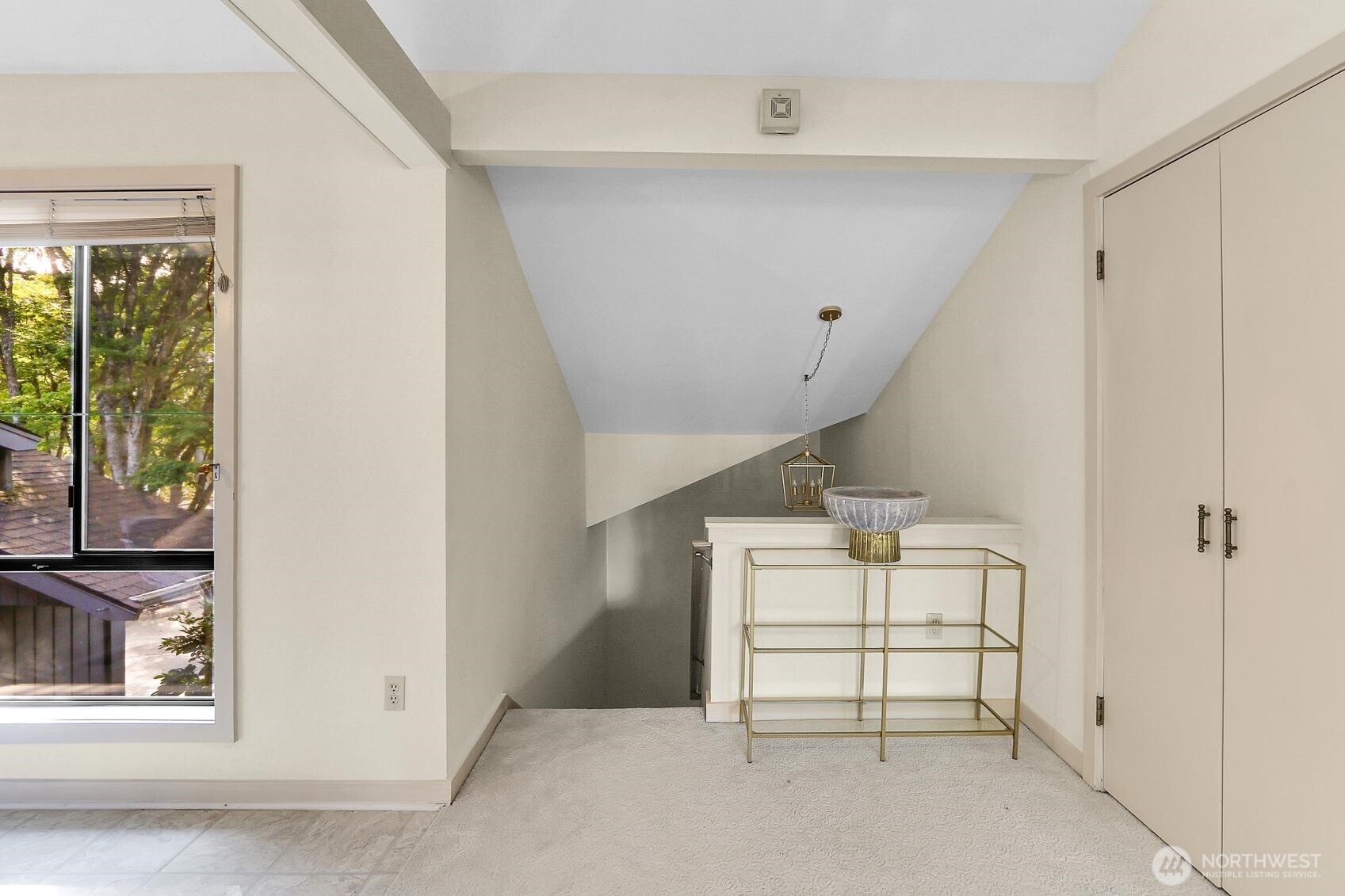 1541 Ne 143rd Street H5 Property Photo 3