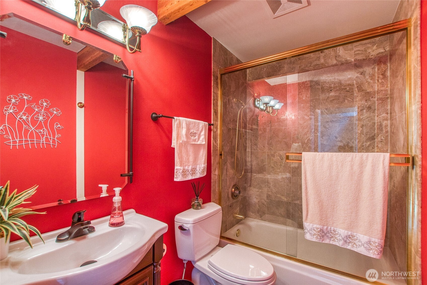 1669 Day Lake Road Property Photo 13