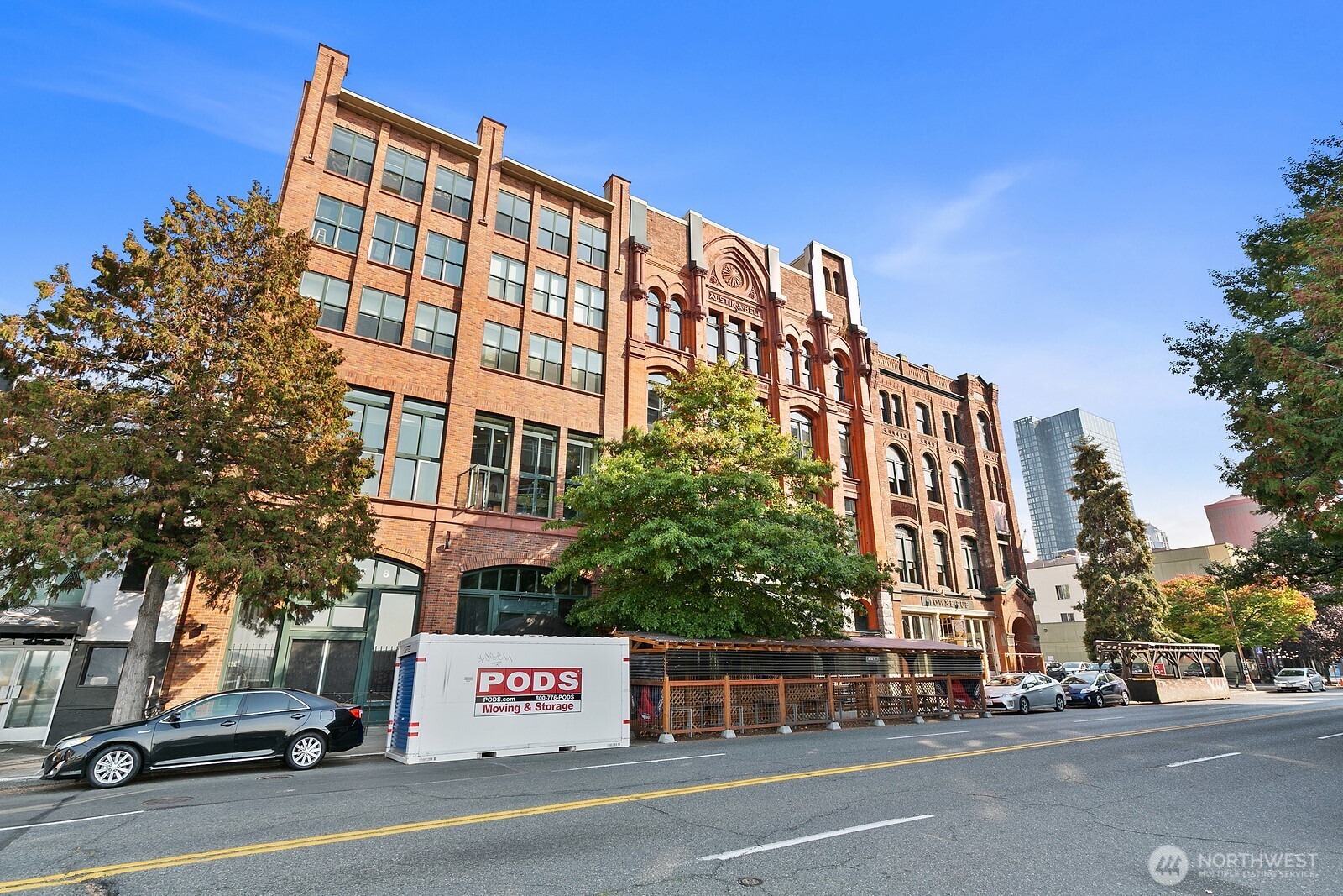 2324 1st Avenue 210 Property Photo 1