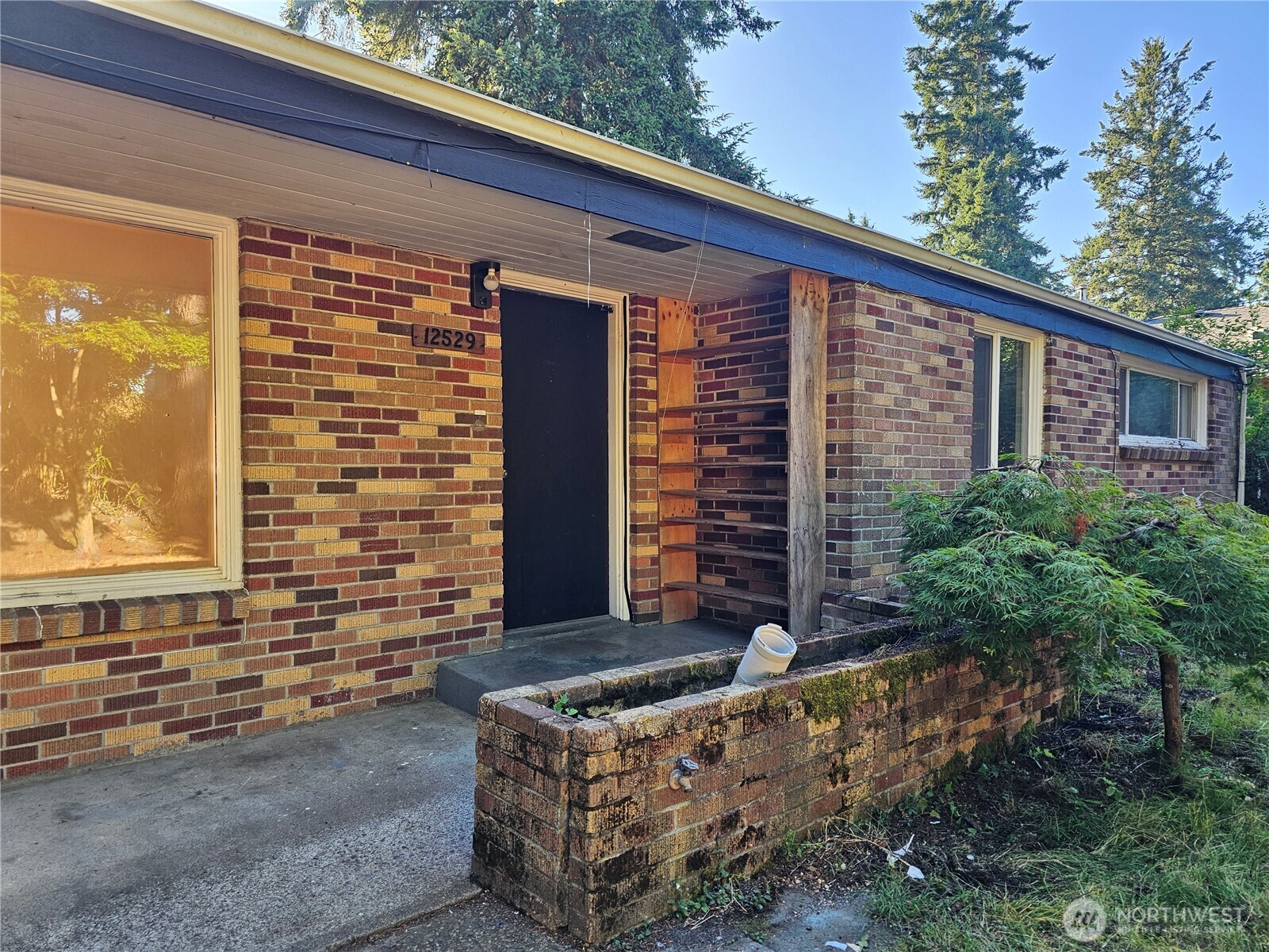 12529 14th Avenue Property Photo 2