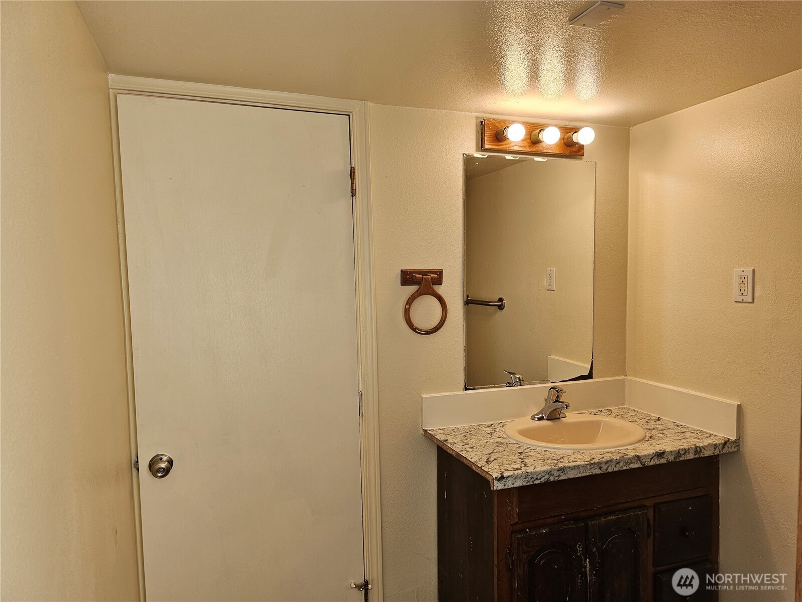 12529 14th Avenue Property Photo 17