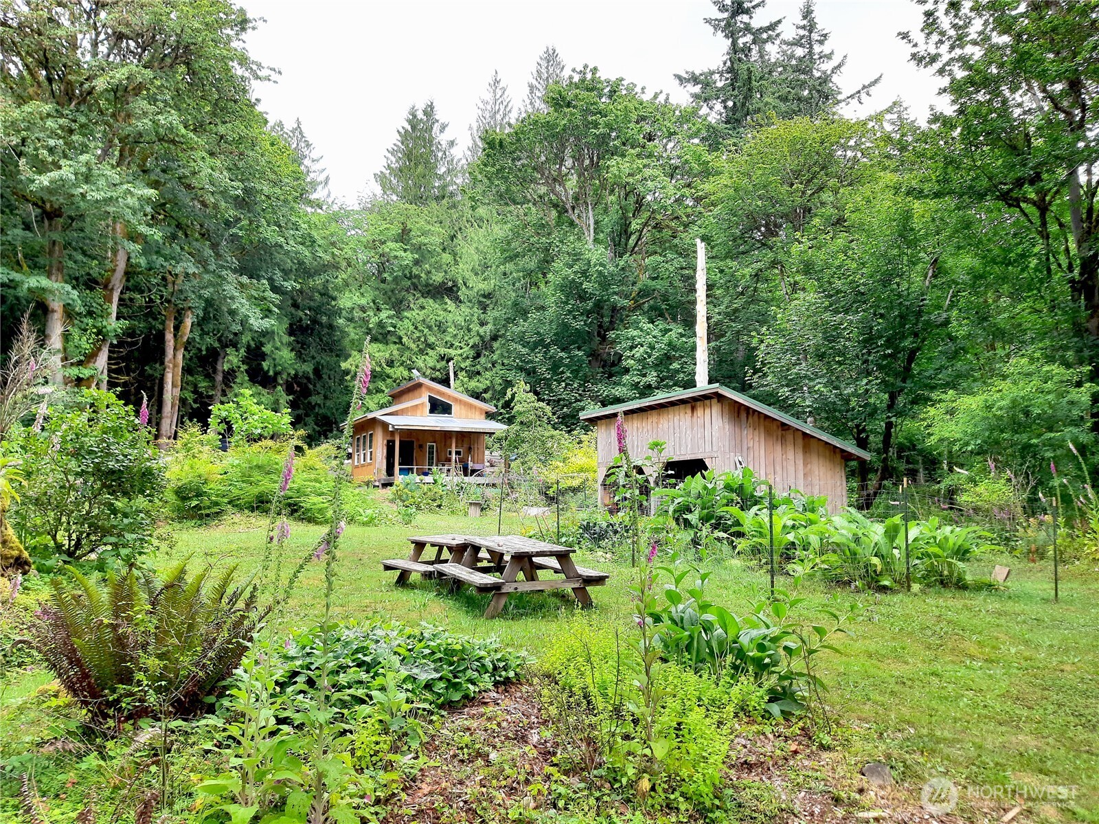 499 Claybanks Property Photo 19