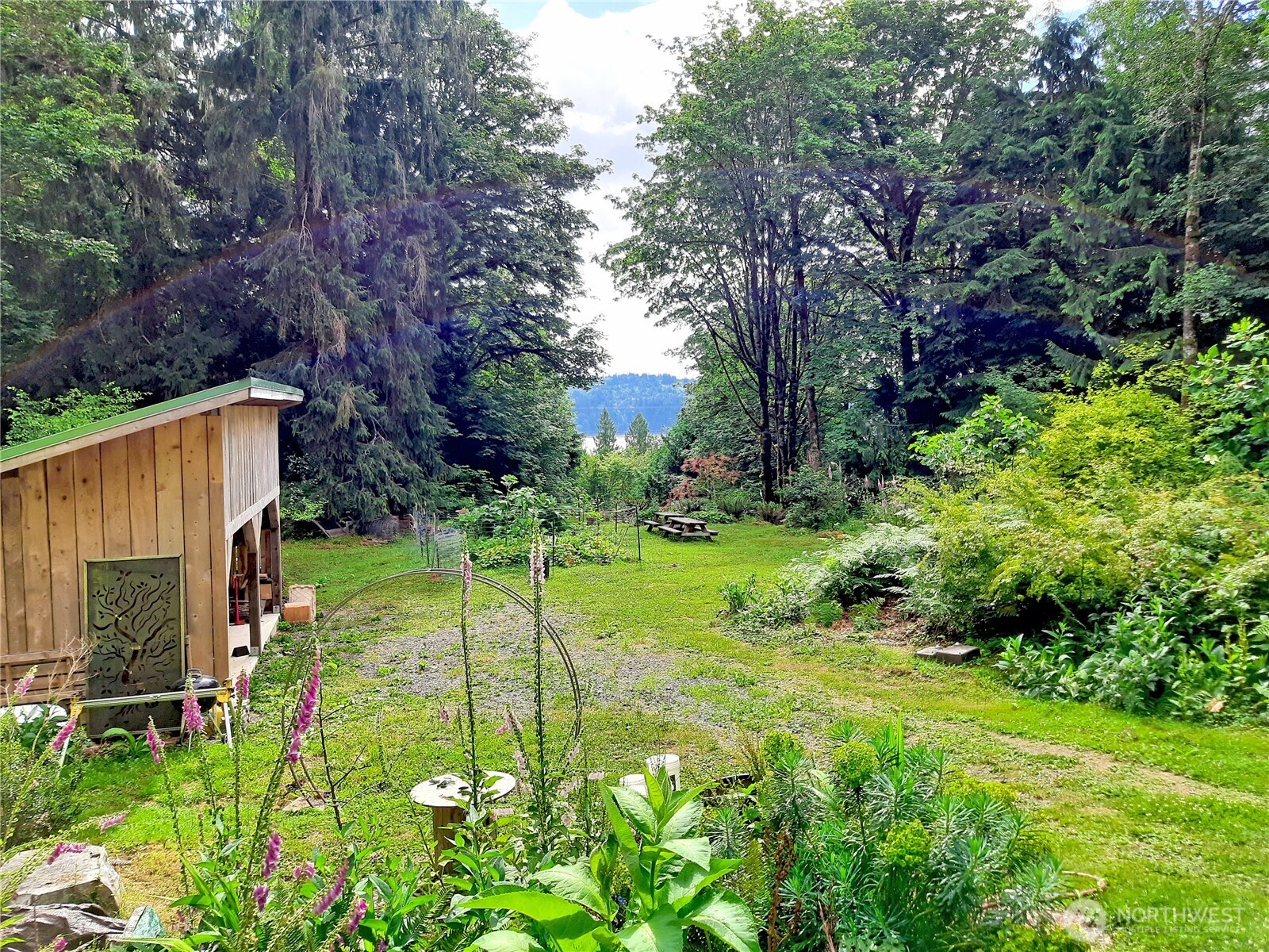 499 Claybanks Property Photo 20