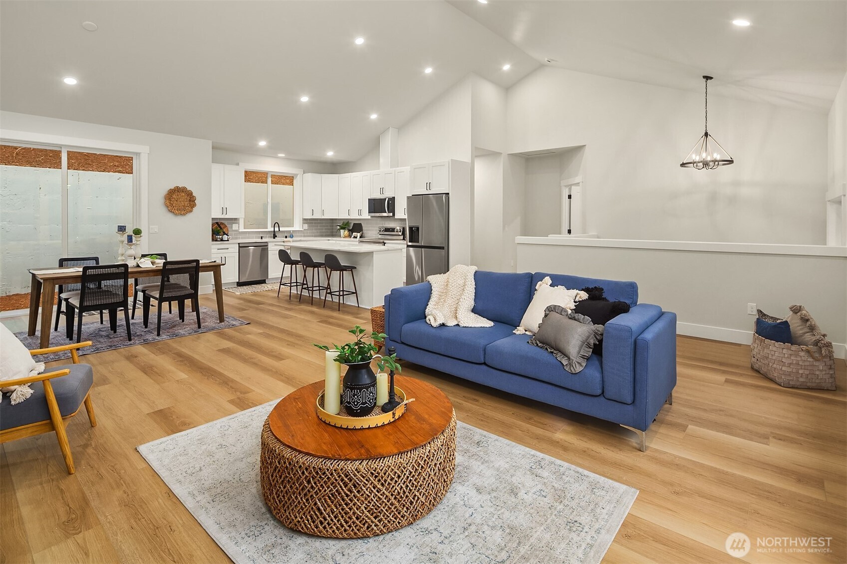 4 Twin Flower Circle Property Photo 1