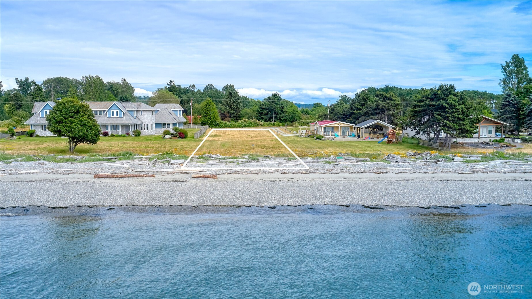 585 Marine Drive Property Photo 1