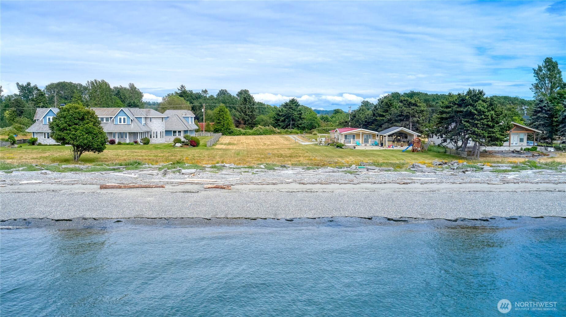 585 Marine Drive Property Photo 4