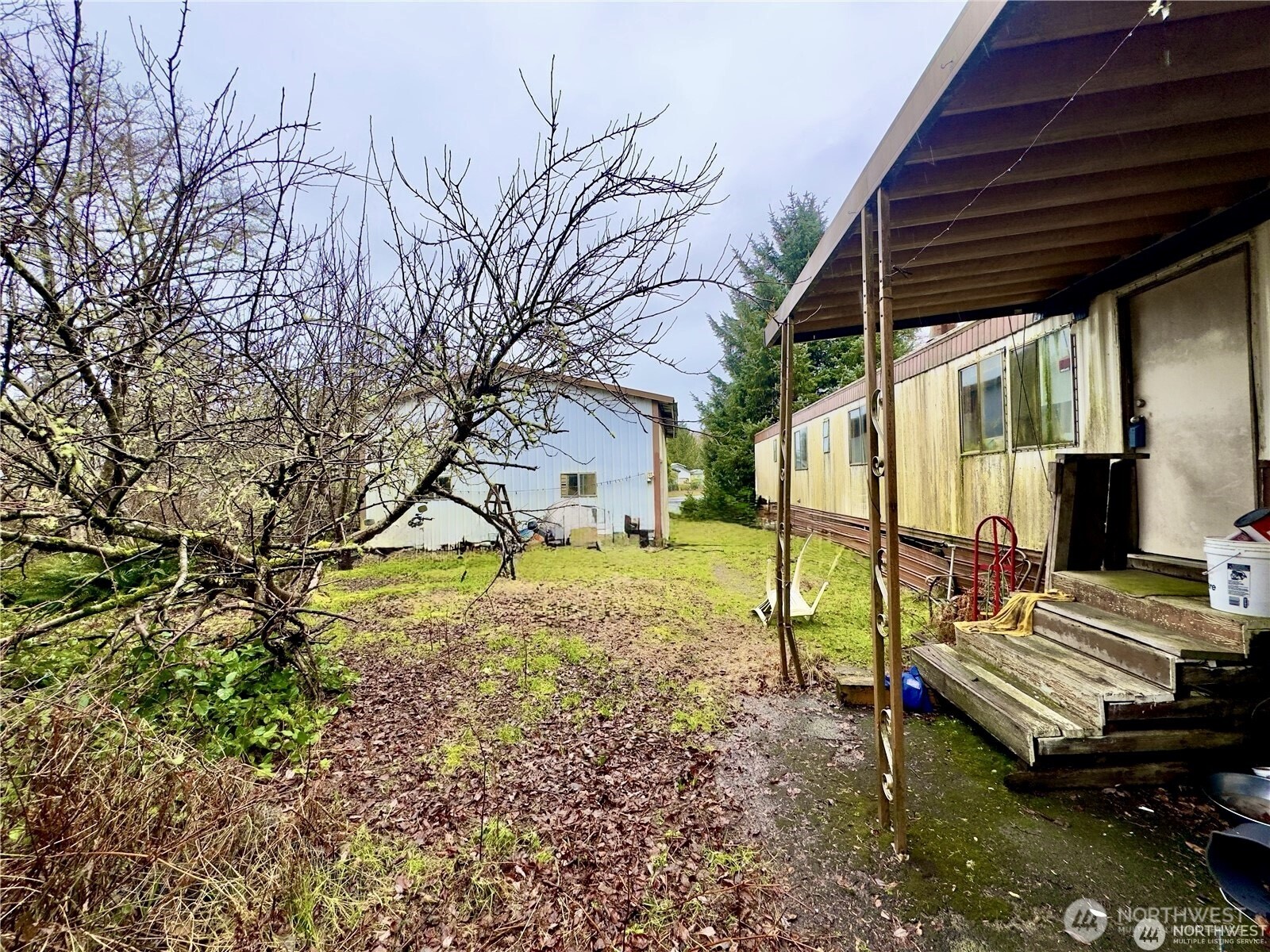 748 Lanyard Court Property Photo 6
