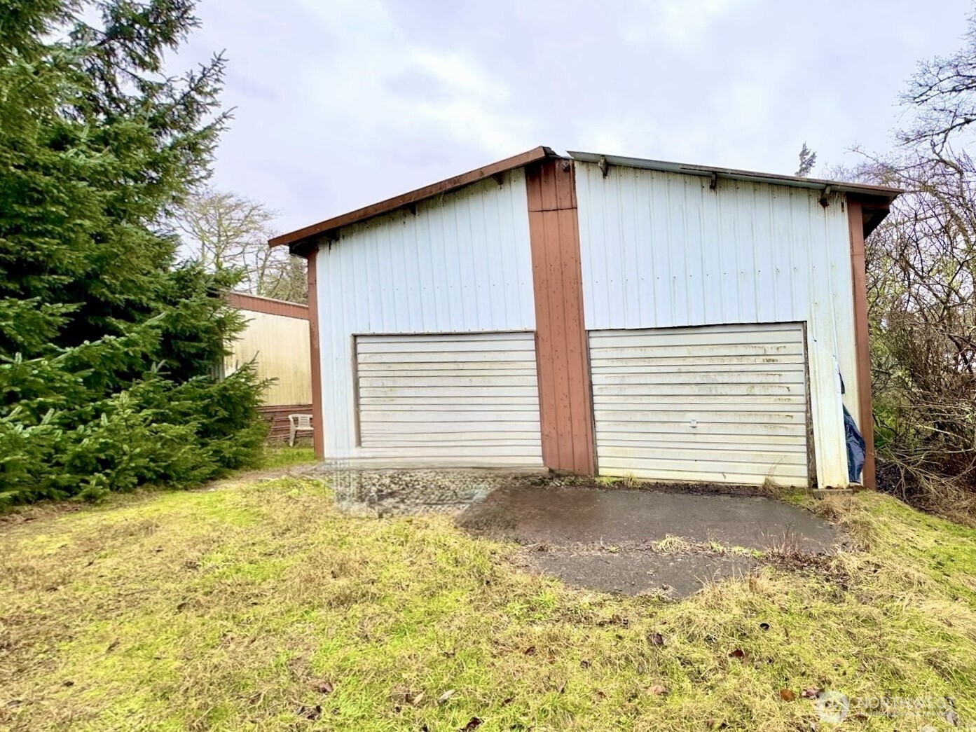 748 Lanyard Court Property Photo 11