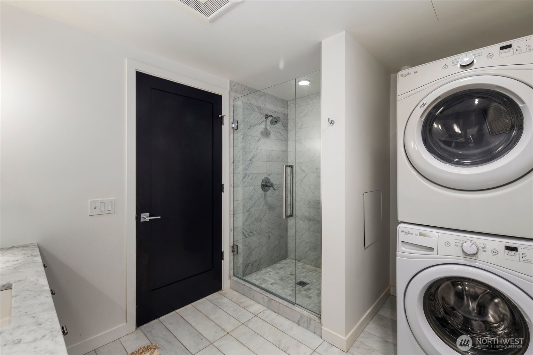 1321 Seneca Street 704 Property Photo 21