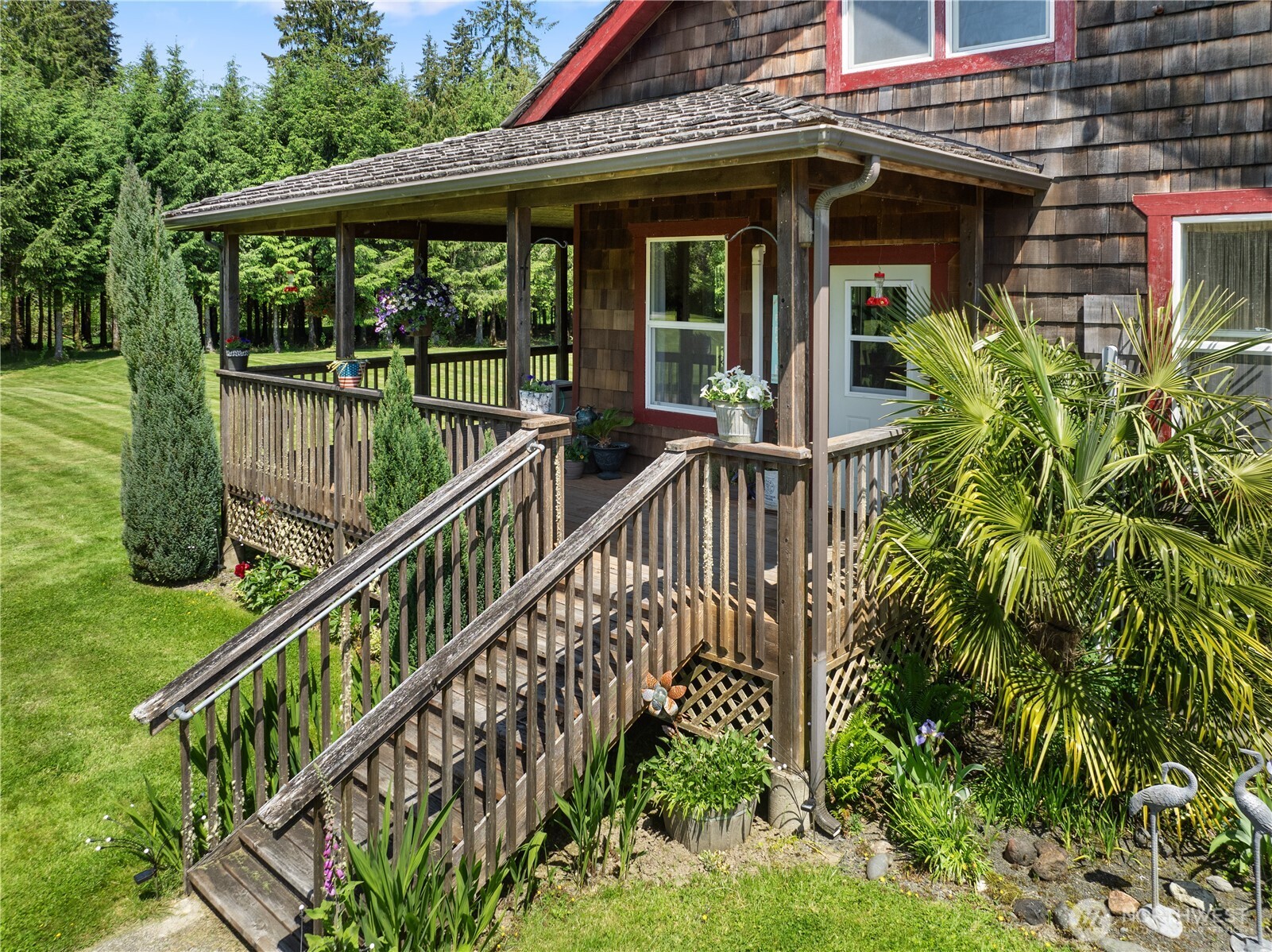 2401797 Property Photo 17