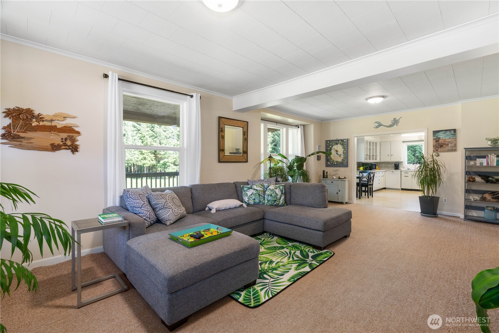2401797 Property Photo 18