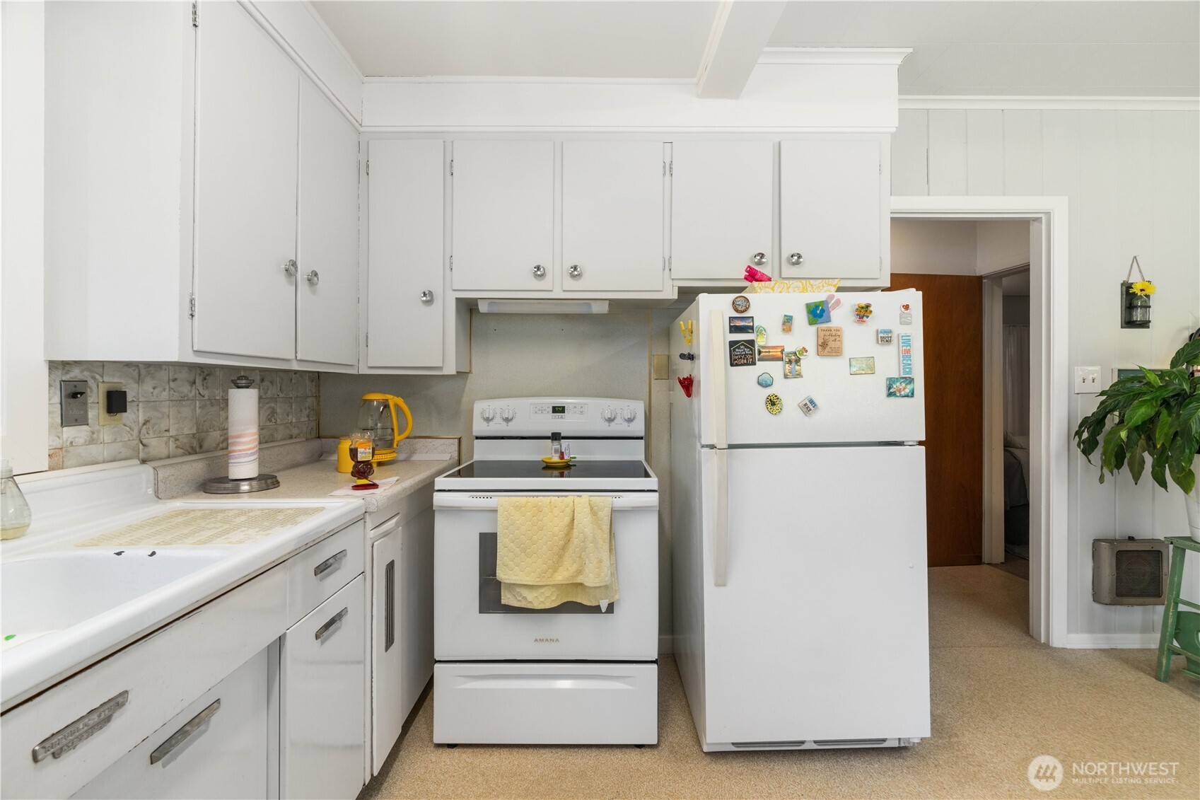 2401797 Property Photo 23