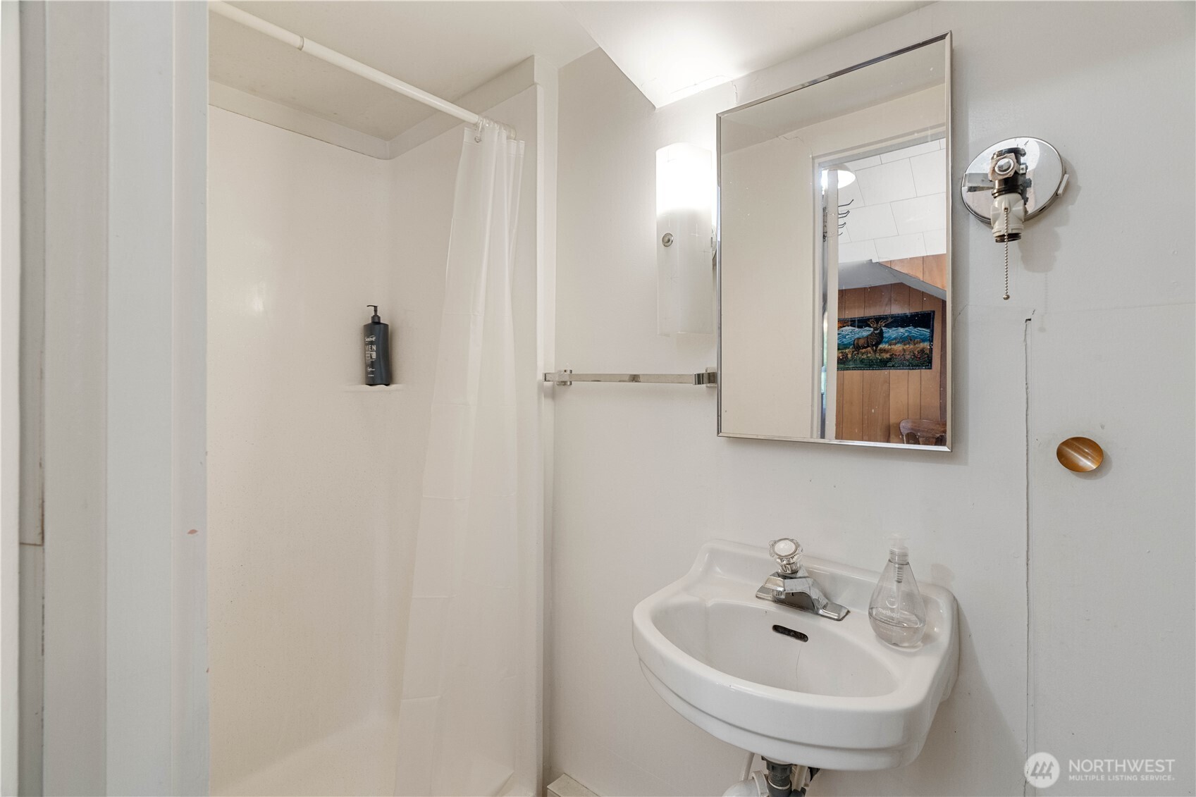 2401797 Property Photo 30