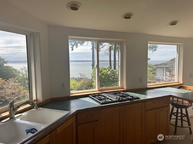 3594 Marine View Drive Property Photo 1