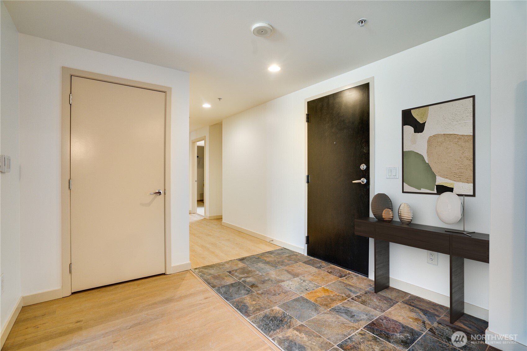 1515 Dock Street 306 Property Photo 4