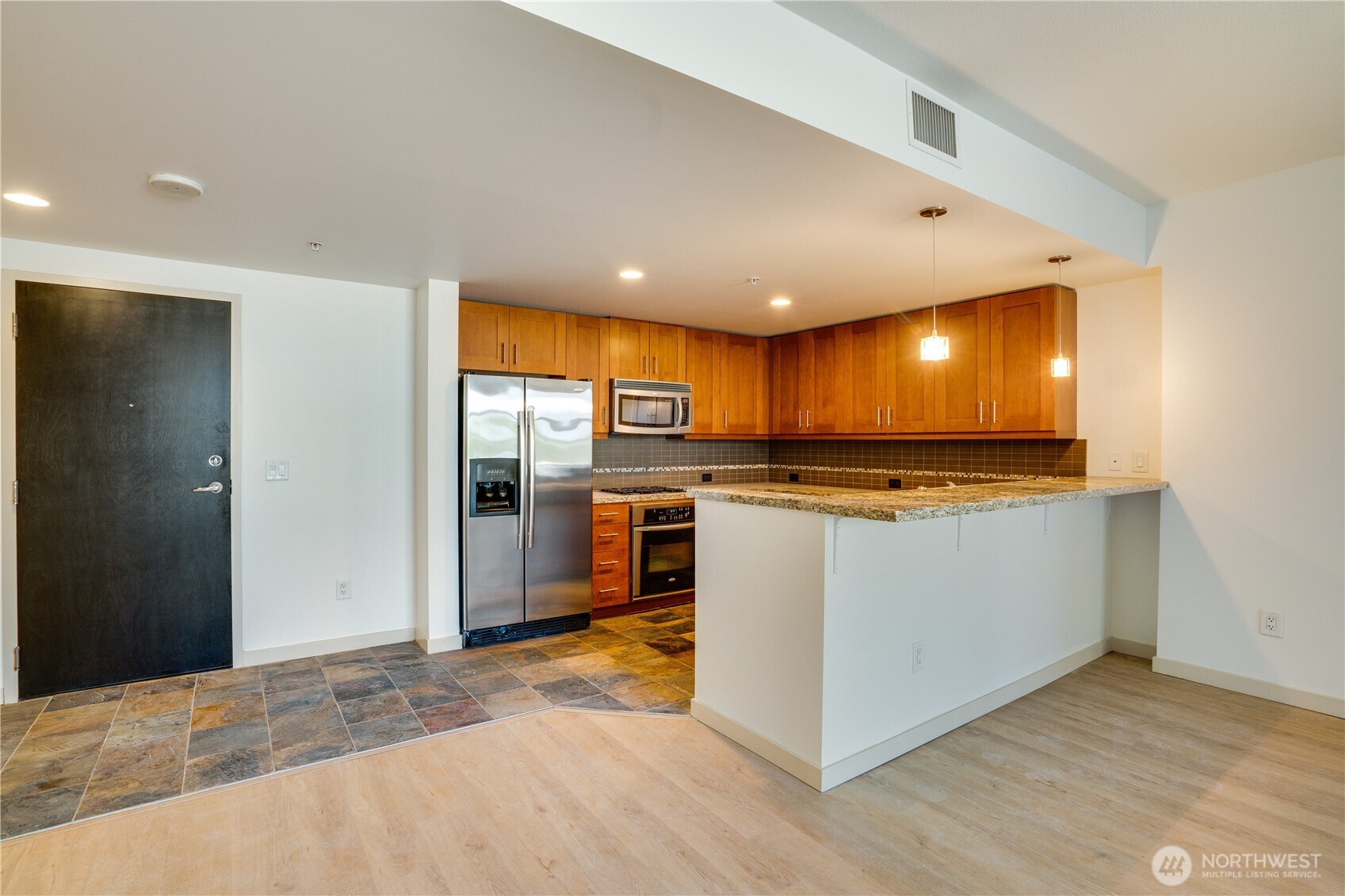 1515 Dock Street 306 Property Photo 8